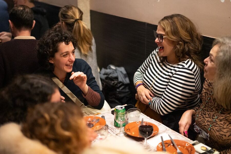 Lisbon: Fado Musical Experience with Portuguese Appetizers - How the guide shapes the evening