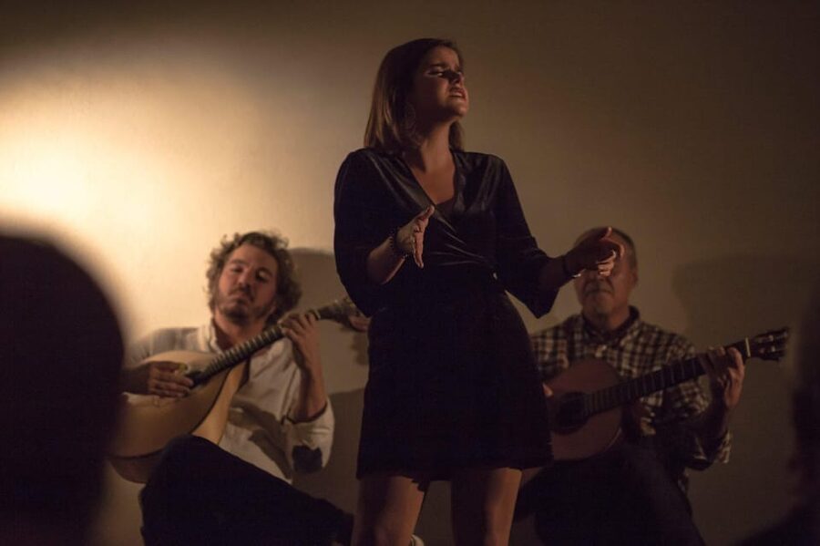 Lisbon: Fado Night with Dinner with Live Performance - Should you book Associação do Fado Casto?