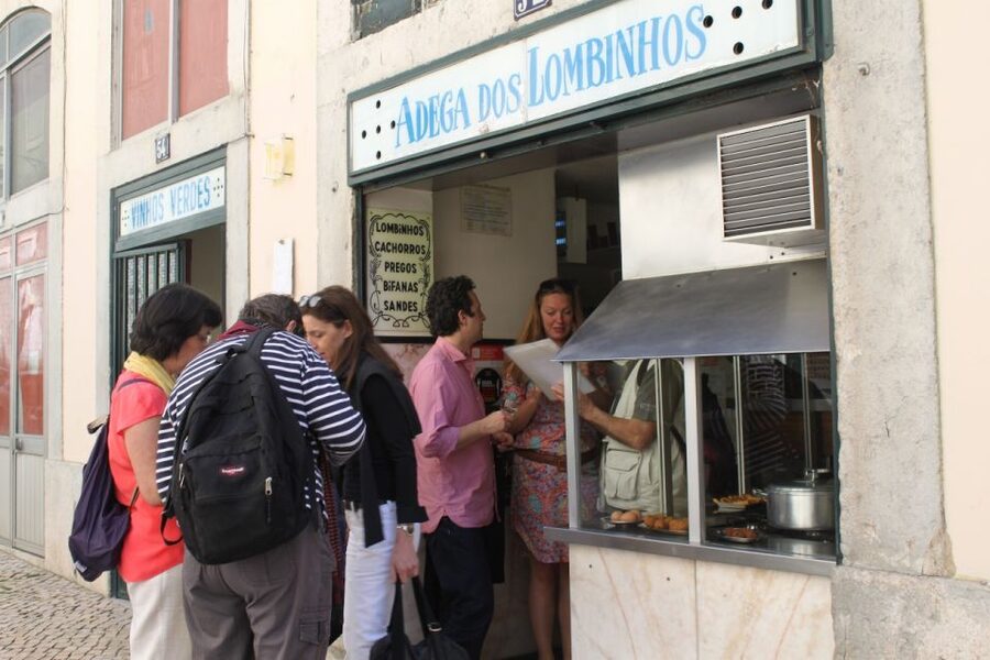 Lisbon: Food and Culture 3-Hour Walking Tour - Key points at a glance