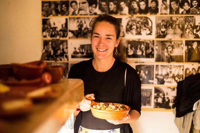 Lisbon Food & Local Drinks Evening Tour by Food Lover Tour - Walking, timing, and what to bring