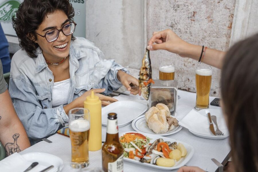 Lisbon: Food Tour with Local Tastings and Drinks - Why this Lisbon food walk works