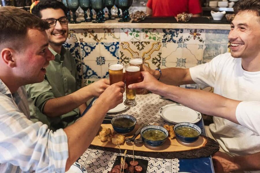 Lisbon: Food Tour with Local Tastings and Drinks - Alfama and the final sweet course