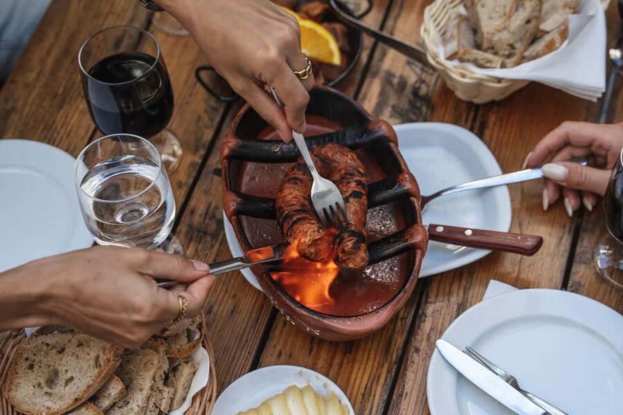 Lisbon: Food Tour with Local Tastings and Drinks - Meeting at Praça da Figueira