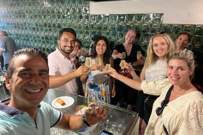Lisbon Foodies Small-Group Walking Tour - Praça dos Restauradores and the final pours