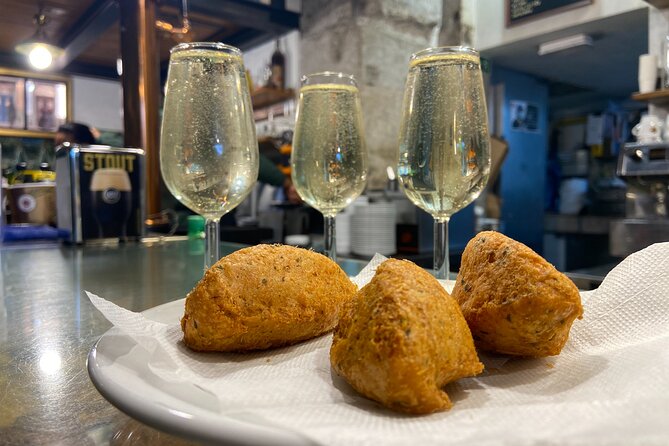 Lisbon Foodies Small-Group Walking Tour - The guides shape the experience