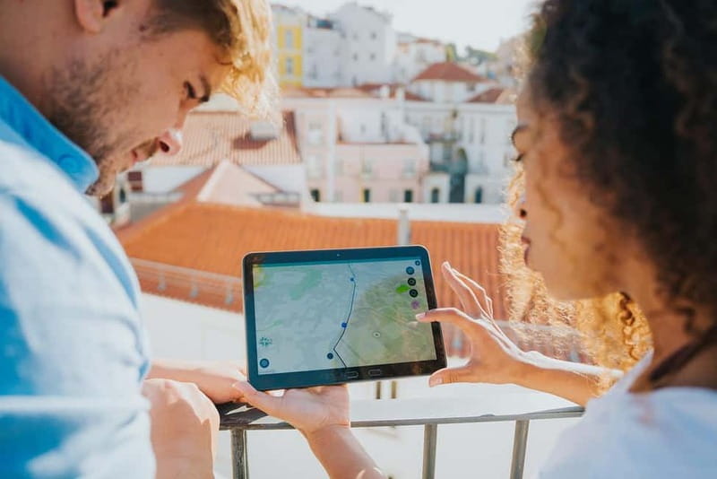 Lisbon: GPS-Guided Spinach Tour by Electric Car - Key points to know before you drive