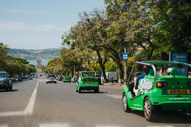 Lisbon: GPS-Guided Spinach Tour by Electric Car - Guided excursion through Alfama, Graça, and central Lisbon