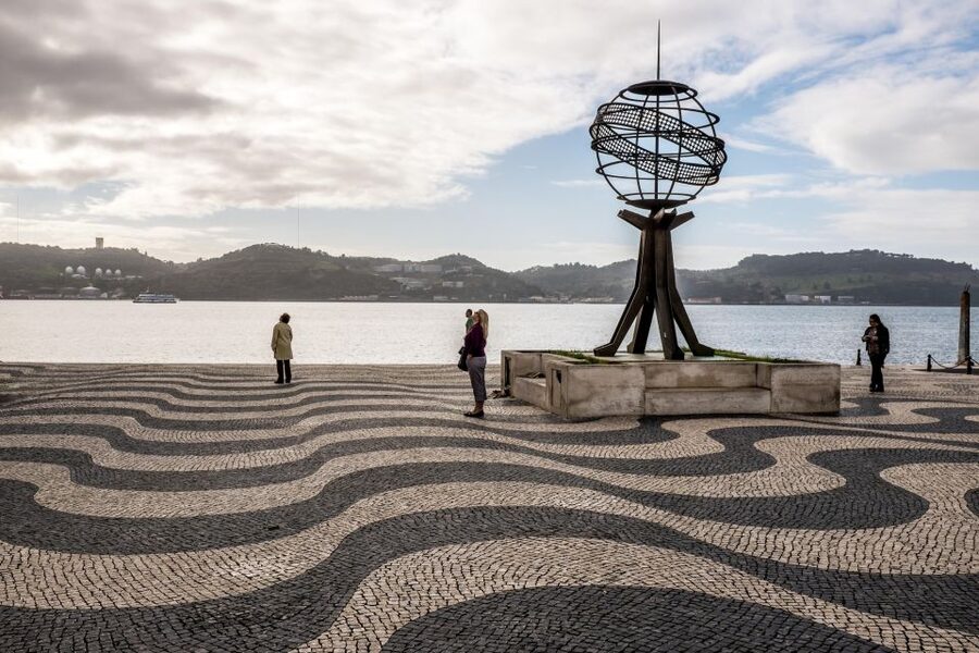 Lisbon: Half-Day City Tour - Timing, comfort, and accessibility