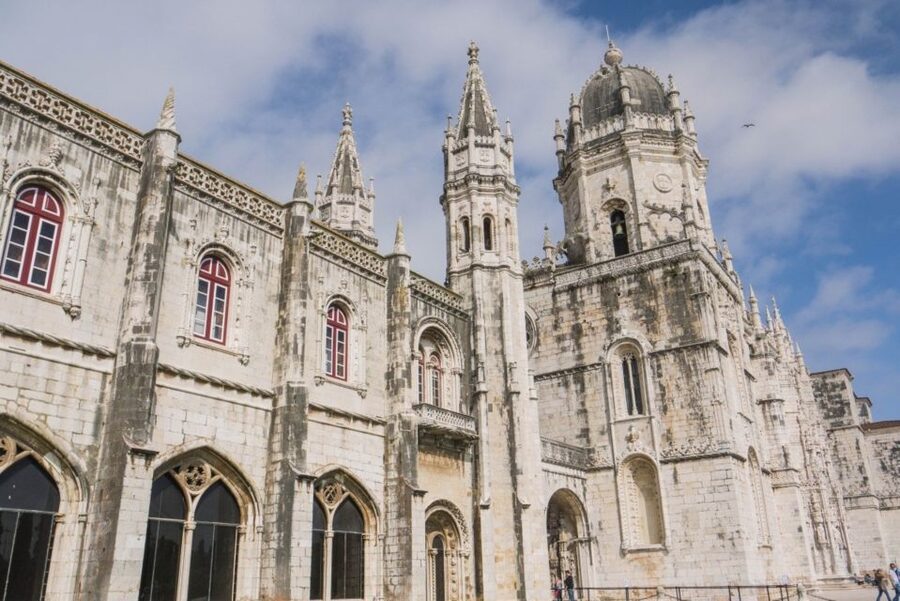 Lisbon: Half-Day City Tour - Starting at Marquês de Pombal Square