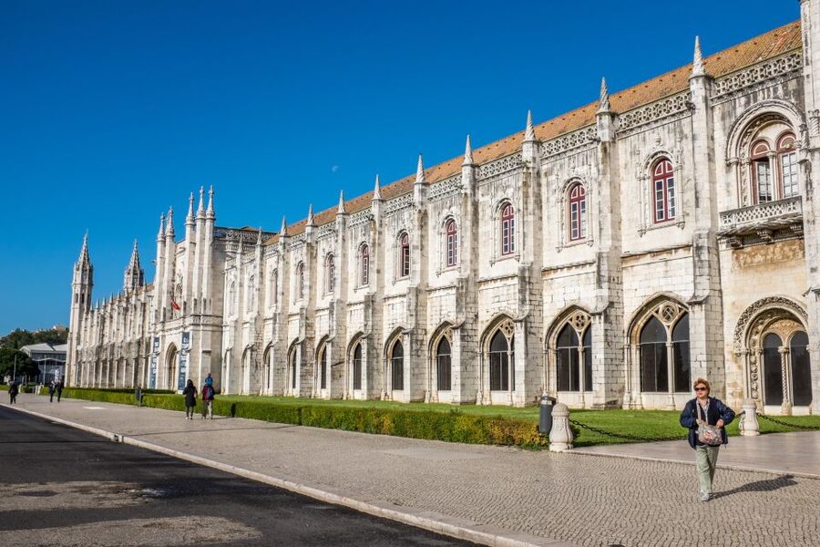 Lisbon: Half-Day City Tour - Ajuda Palace and Lisbon’s royal rooms