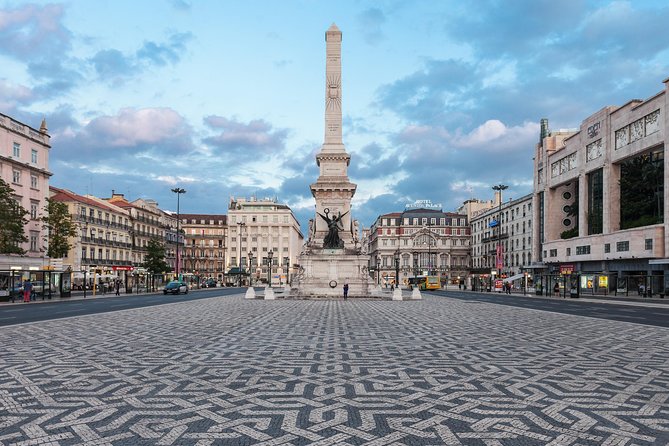 Lisbon Half Day Private Tour - São Bento Palace adds a political landmark