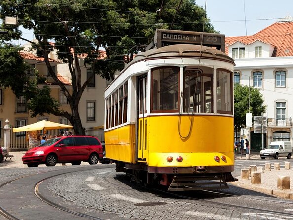 Lisbon Hills Red Tram by Tram 28 route - Is $30.10 a fair price?