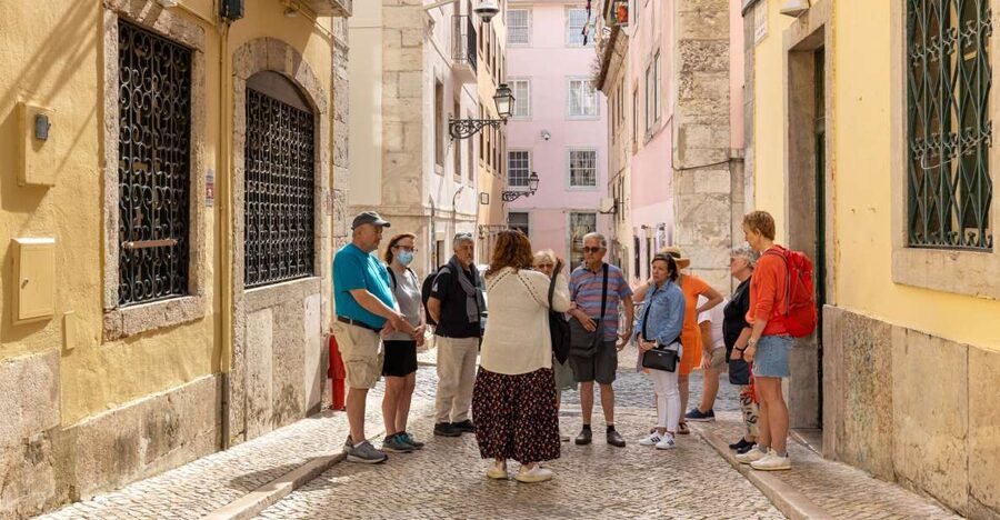 Lisbon: History, Stories and Lifestyle Walking Tour - San Roque Church and Lisbon’s layered faith