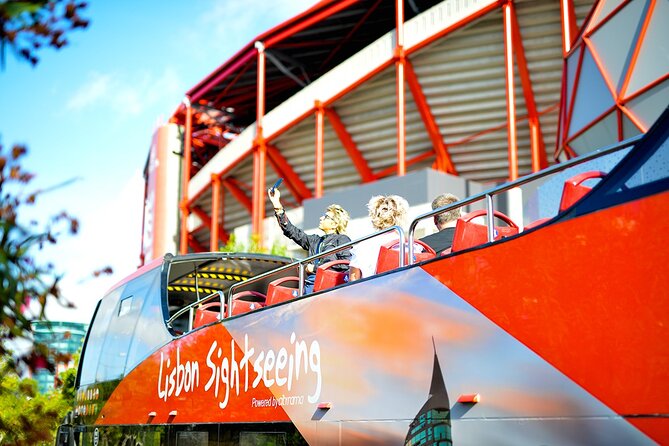 Lisbon Hop On Hop Off Bus and Boat Tour - The castle route is the most useful short circuit