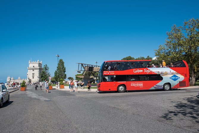 Lisbon Hop On Hop Off Bus and Boat Tour - Audio commentary is useful when it works