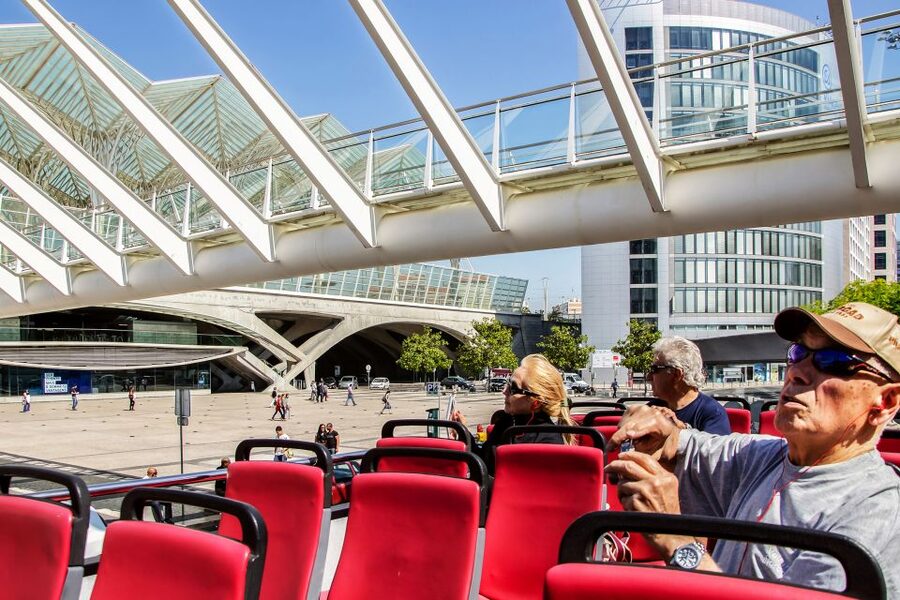 Lisbon: Hop-On Hop-Off Bus Tour - Timing advice for a better day