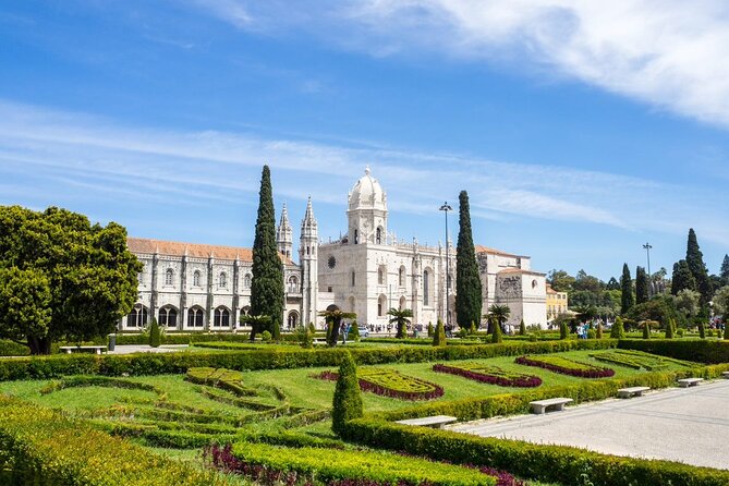 Lisbon Hop-On Hop-Off Bus Tour and River Cruise - The Tagus cruise is scenic, but set expectations