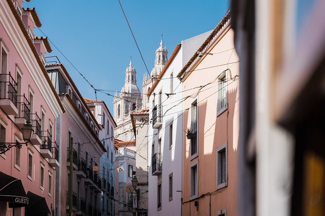 Lisbon: Hop-On Hop-Off Tour Bus with Three Routes Including Tram - Waiting times, traffic, and bus comfort