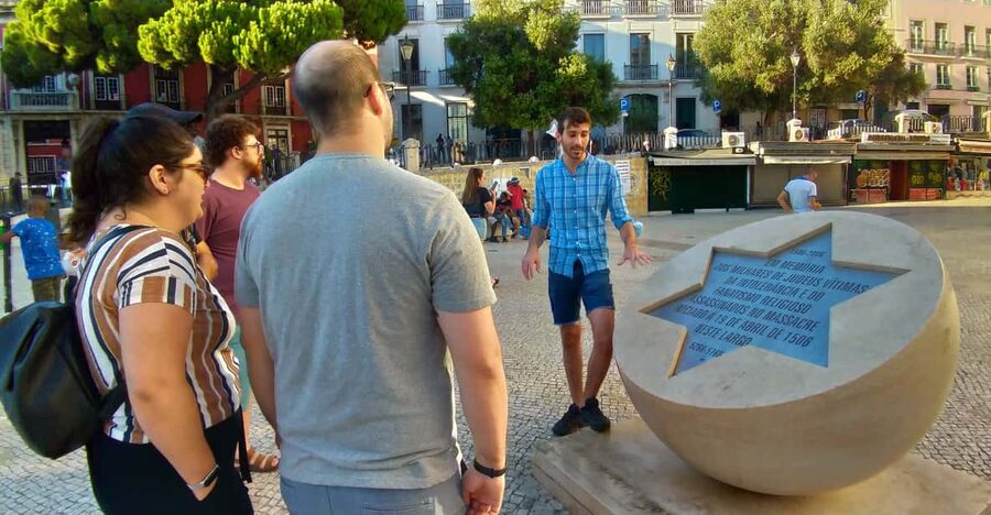 Lisbon: Jewish Walking Tour - Alfama, archaeology, and the places that disappeared