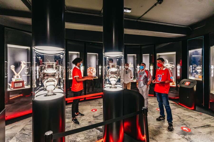 Lisbon: Luz Stadium Tour & SL Benfica Museum Ticket w/Scarf - Match days and the most important planning tip