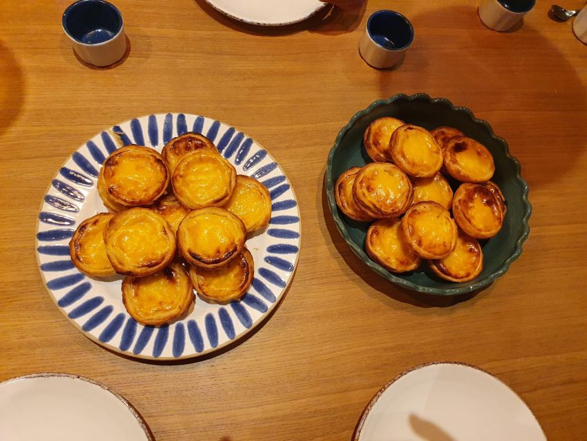 Lisbon: Pastel de Nata Baking Class - Fresh pastel de nata straight from the oven