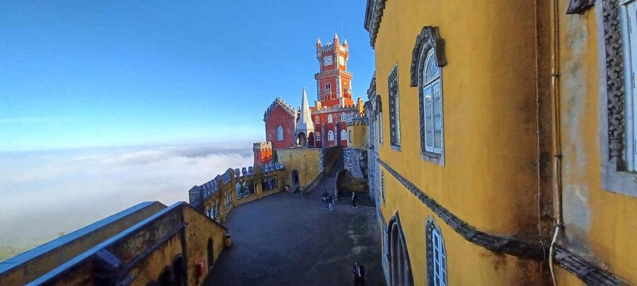 Lisbon: Pena Palace, Regaleira, Sintra, and Cascais Day Trip - What the small van adds