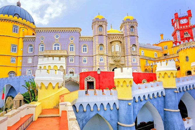 Lisbon: Pena Palace, Sintra CaboRoca Cascais Day Tour Small Group - Who Should Book This Tour?