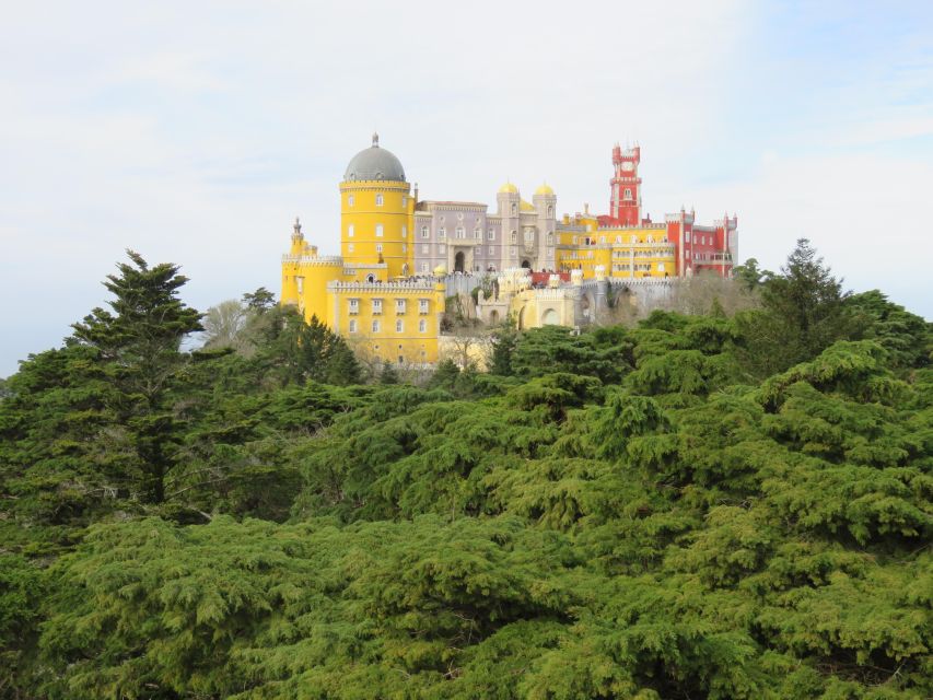 Lisbon: Pena, Regaleira & Atlantic Coast Tour with a Local - Transportation, timing, and the real length of the day