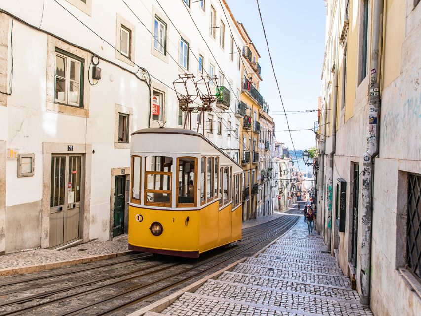 Lisbon: Private Guided Tour by Electric Tuk Tuk - What the guides add to the ride