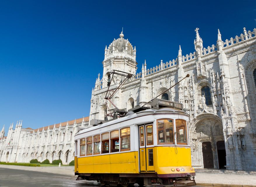 Lisbon: Private Half-Day Tour with Hotel Pickup - Key points at a glance