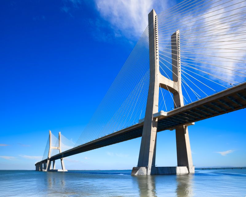 Lisbon: Private Half-Day Tour with Hotel Pickup - Crossing the 25 de Abril Bridge