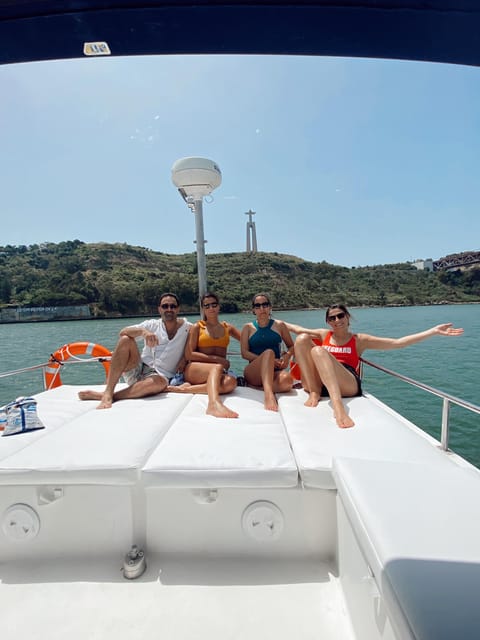 Lisbon: Private Luxury Catamaran Tour with Welcome Drink - The Tagus sights, from Belém Tower to Alfama