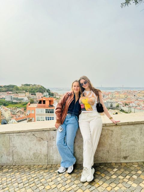 Lisbon: Private Sightseeing Tour by Tuk-Tuk - Chafariz d’El-Rei and a final look at the lower city