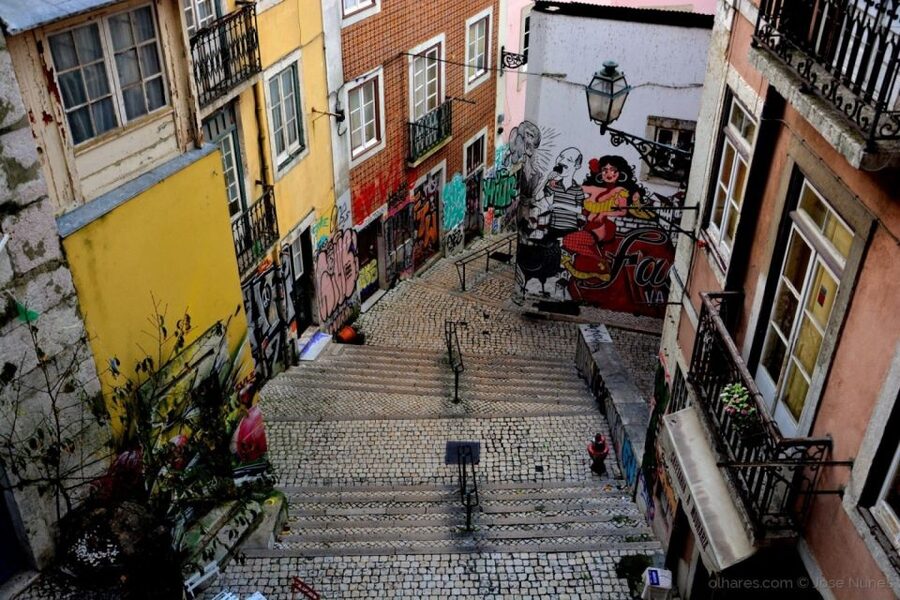 Lisbon: Private Sightseeing Tour in a Vintage Tuk Tuk - Price and value for a private group