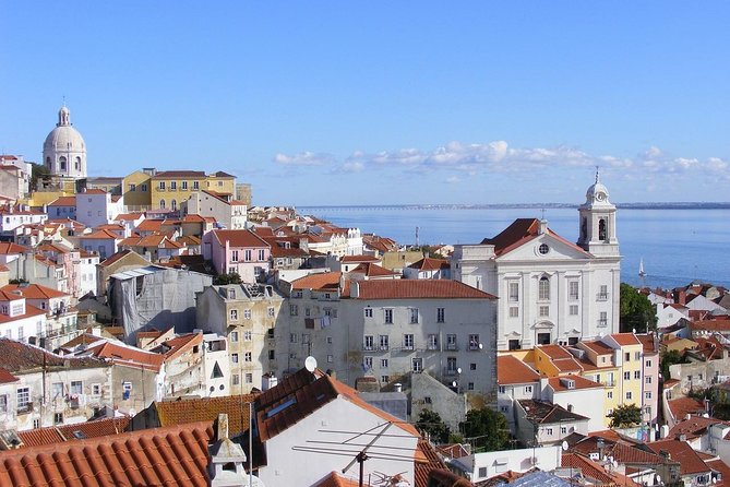 Lisbon Private Tour - The best introduction to the city - Amália Rodrigues and the sound of Mouraria