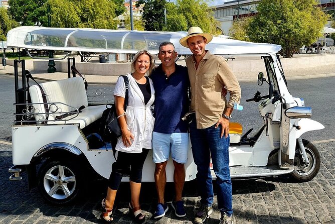 Lisbon Private Tuk Tuk Tour: City Highlights - Praça do Comércio and the riverfront city