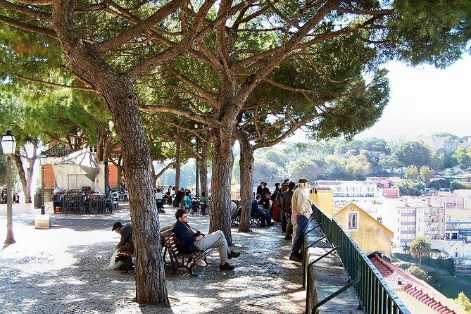 Lisbon Private Tuk Tuk Tour: City Highlights - Carmo, Chiado, and Bairro Alto