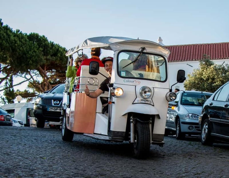 Lisbon: Private Tuk Tuk Tour with Optional Boat Cruise - Guides, flexibility, and the human side of the tour