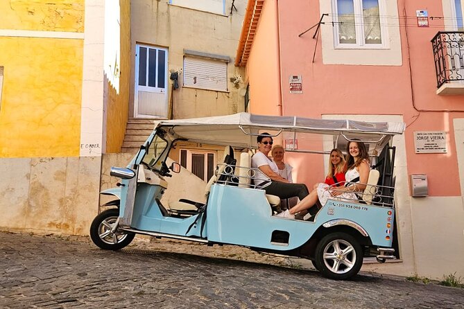 Lisbon Private TukTuk Tour with True Local Guide - Lisbon Cathedral and the marks of the past