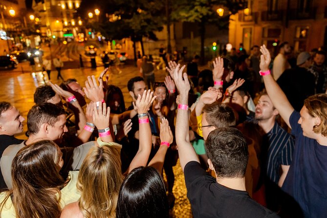Lisbon: Pub Crawl with Open Bar, Shots & VIP Club Entry - What this pub crawl is really for