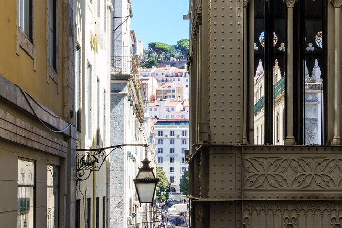 Lisbon Revelation Tour - Guide quality and the value of the storytelling