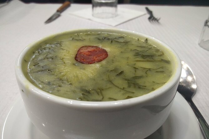 Lisbon Roots - Small group Food & Culture Walking Tour w/tastings - Meeting at São Domingos Square at 3 p.m.