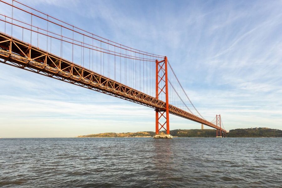 Lisbon: Sailing Tour on the Tagus River - Meeting the crew at Doca do Bom Sucesso