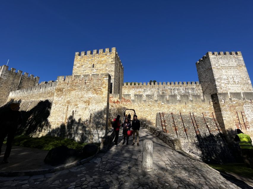 Lisbon: Saint George's Castle Entry Ticket and Guided Visit - FAQ