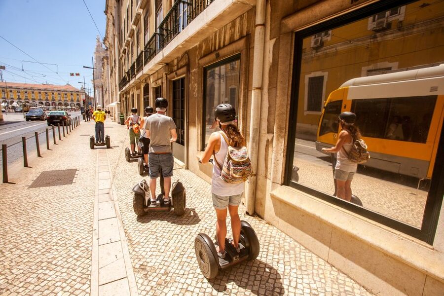 Lisbon: Segway Medieval Tour of Alfama and Mouraria - Feira da Ladra on Tuesday or Saturday