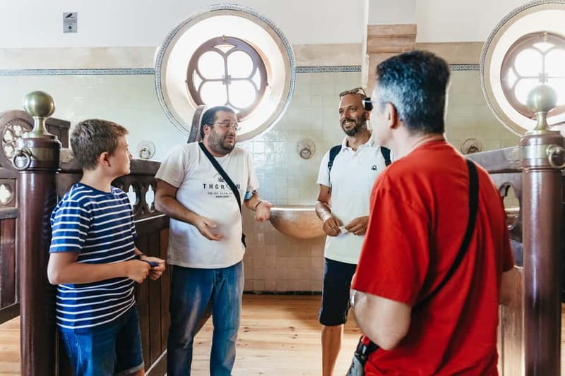 Lisbon: Sintra, Pena, Cabo da Roca, Cascais Tour with Pickup - The guides shape the whole experience