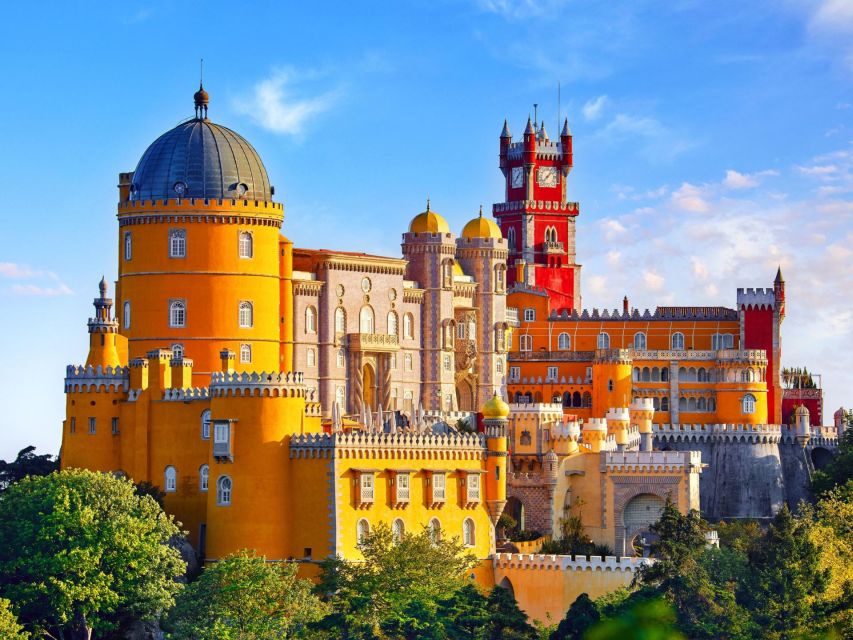 Lisbon: Sintra, Pena, Cabo da Roca Coast & Cascais Day Tour - Who should book this day trip?