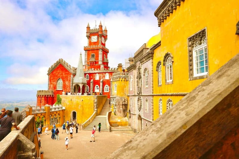 Lisbon: Sintra, Pena, Cascais & Cabo Day Tour with Tickets - Sintra town and a proper lunch break