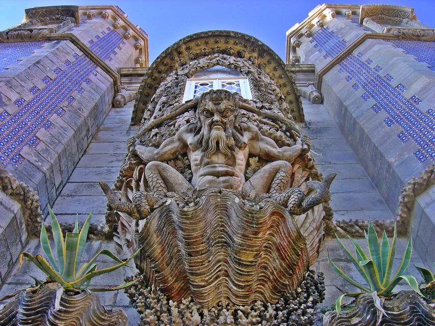 Lisbon: Sintra & Pena Palace Guided Tour with Hotel Pickup - Cascais Bay and the final walk