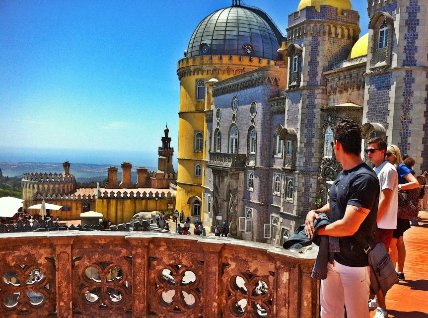 Lisbon: Sintra & Pena Palace Guided Tour with Hotel Pickup - Pena Palace: a royal fantasy above Sintra